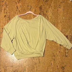 LULULEMON Wunderunder Nulu Scoop Neck Soft Sweatshirt